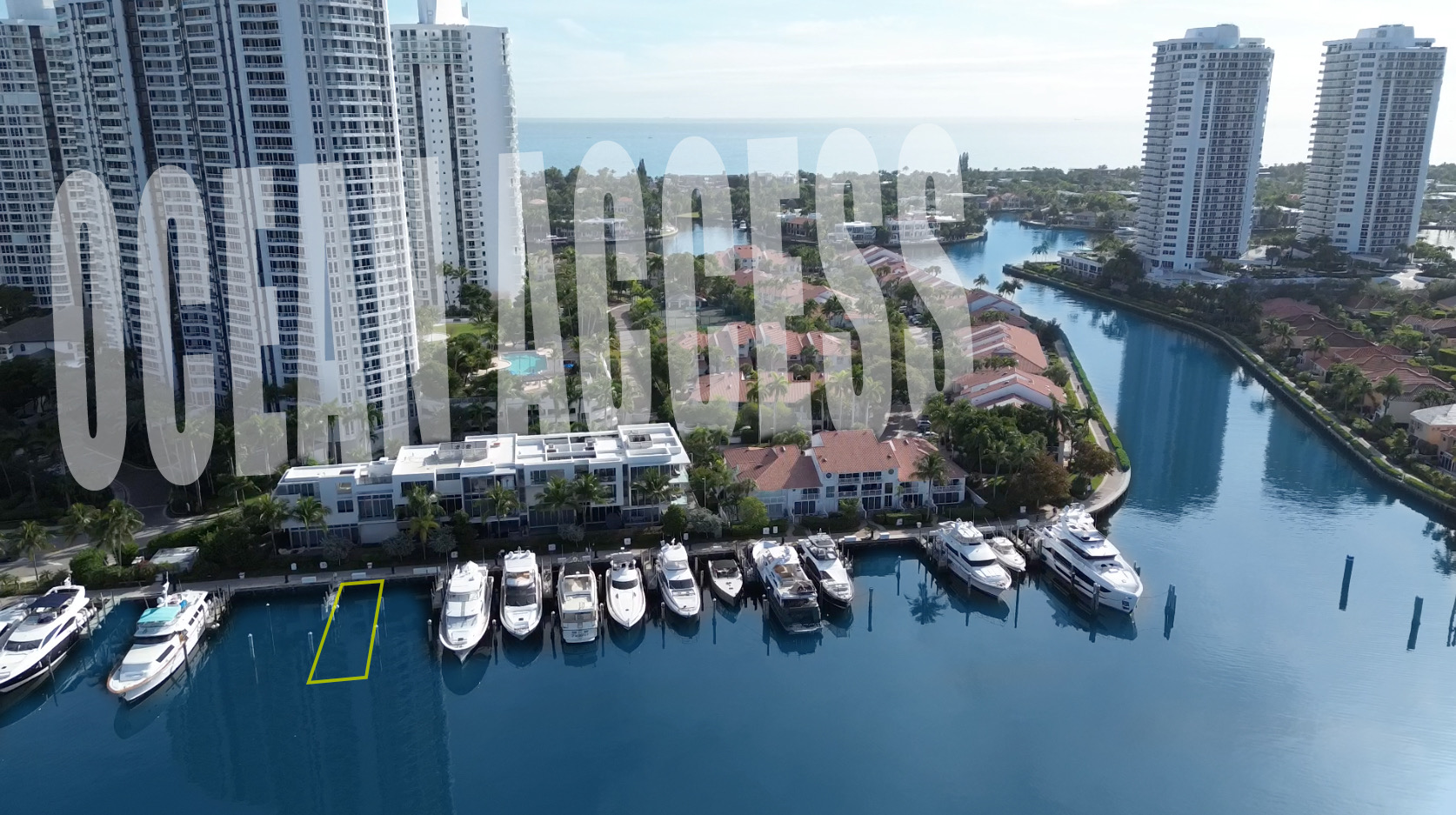 Aventura/Miami Florida- Waterways Marina 90′