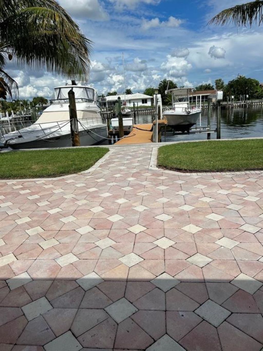 71’ Private Home Dock for Rent – Treasure Island, FL