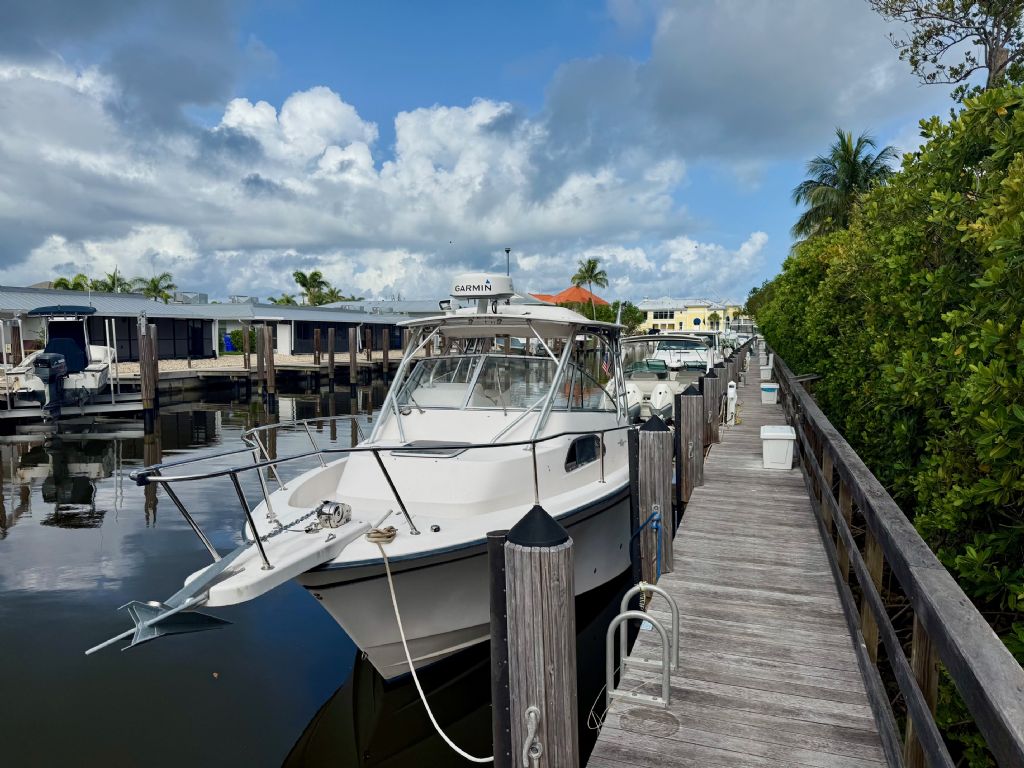34’ Premium Marina Slip with Gulf Access – Naples Bay Resort Marina