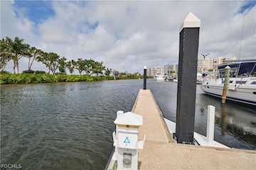 100’ Premier T-Slip (F13 & F14) – Gulf Harbour Marina, Fort Myers