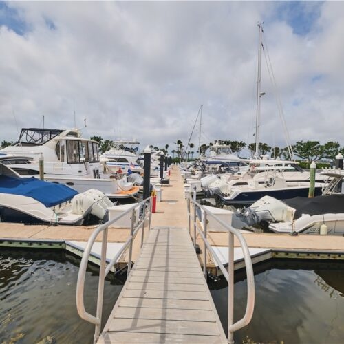 100’ Premier T-Slip (F13 & F14) – Gulf Harbour Marina, Fort Myers