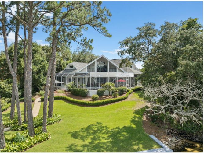 Luxury Waterfront Estate with Private Dock & Slip – Joe’s Bayou, Destin, Florida