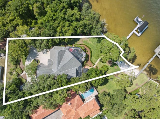 Luxury Waterfront Estate with Private Dock & Slip – Joe’s Bayou, Destin, Florida