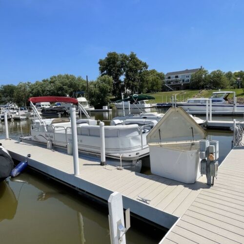 42′ Wet Slip at Tartans Landing | Ohio River Marina | Goshen, KY