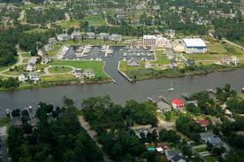 40′ Wet Slip at St. James Marina | Protected B Dock | Direct ICW & Atlantic Access | Southport, NC