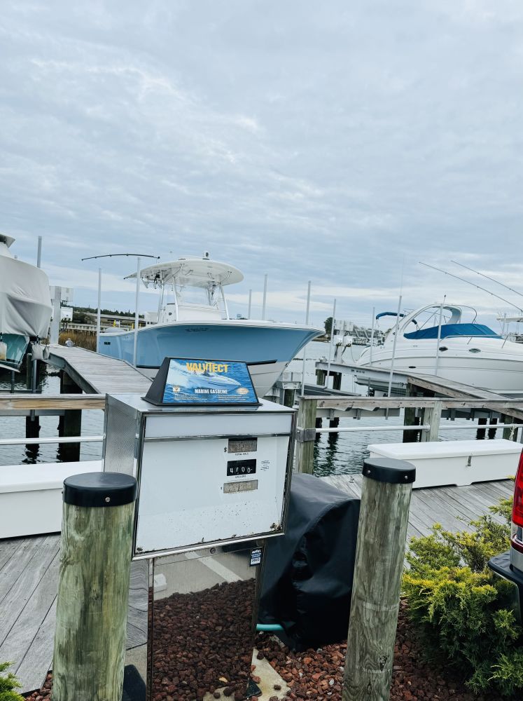 20,000-lb Lift Dry Slip at Town Creek Marina | Full-Service Marina | Beaufort, NC