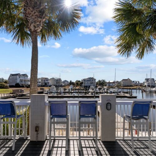 40′ Wet Slip at St. James Marina | End Slip on C Dock | Southport, NC