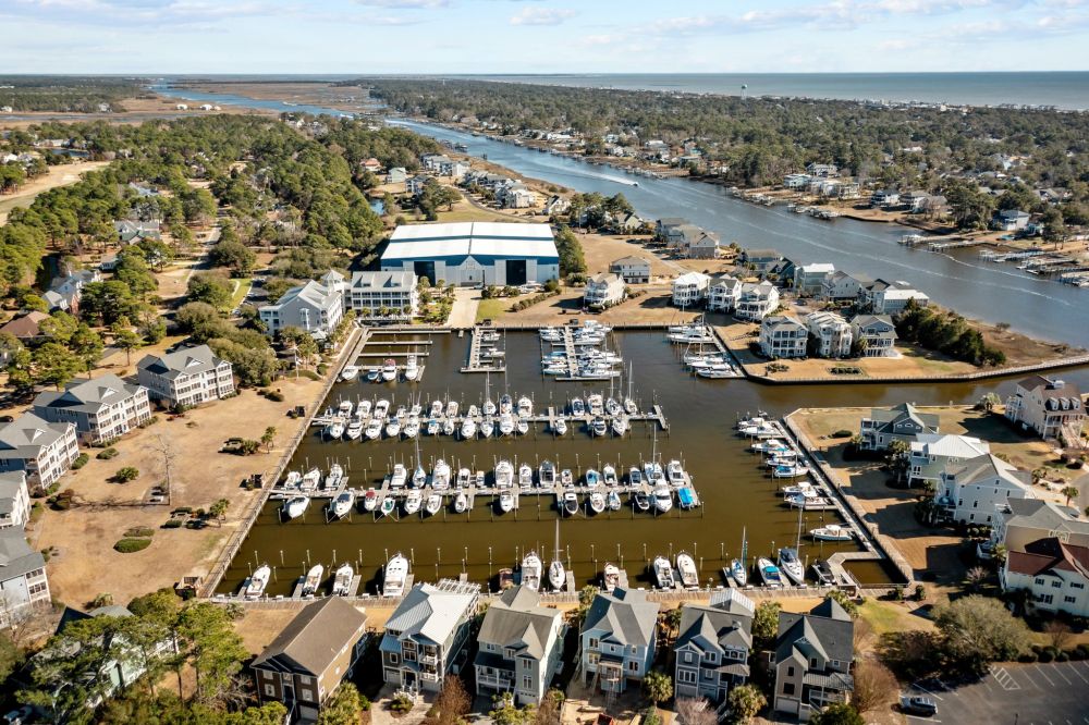 40′ Wet Slip at St. James Marina | End Slip on C Dock | Southport, NC