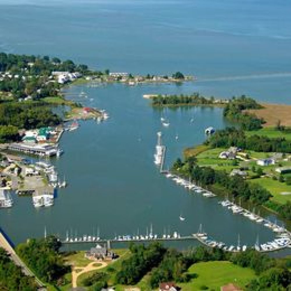 Wet Slip with Deep Water Access | Floating Dock Marina | Saluda, VA