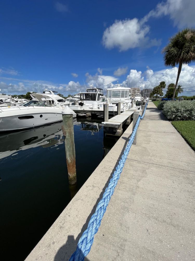 43′ Wet Slip at Longboat Key Moorings Marina | Exclusive Deep-Water Marina | Longboat Key, FL