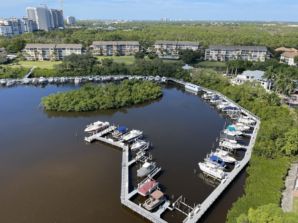 42′ Wet Slip with 24,000-lb Boat Lift | Wiggins Pass | Naples, FL