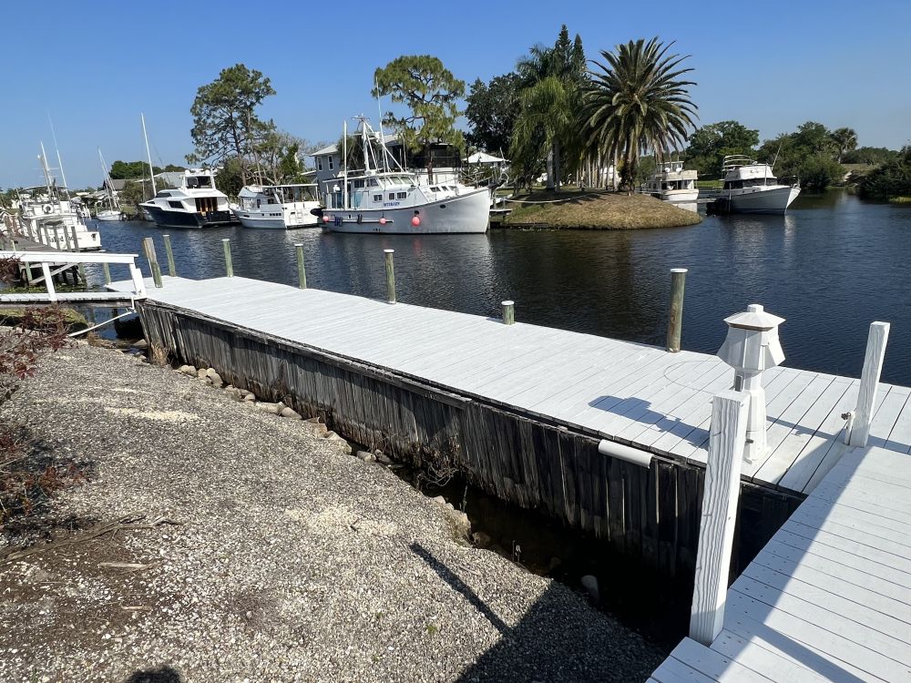 Protected Freshwater Wet Slip at Turkey Creek | Hurricane-Safe Dockage | Moore Haven, FL